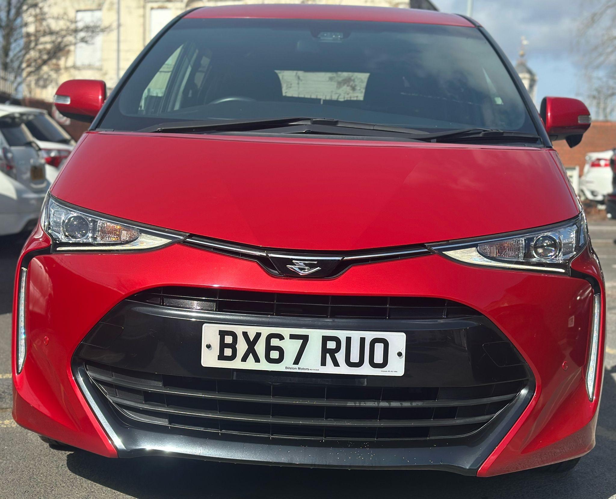 Toyota **SOLD** Estima - Areas 2.4 VVh-T 5dr Petrol Image